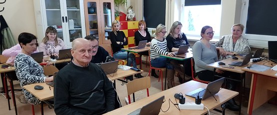 Miło nam poinformować, że w sierpniu z powodzeniem zakończyła się realizacja projektu „Świat wirtualny jest realny”.