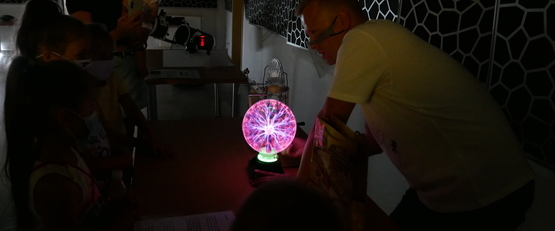 Dzień otwarty - dzień doświadczeń w  ASTRO CENTRUM w Chełmcu