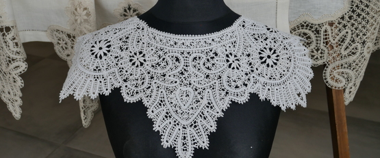 Wystawa z koronki klockowej - galeria zdjęć